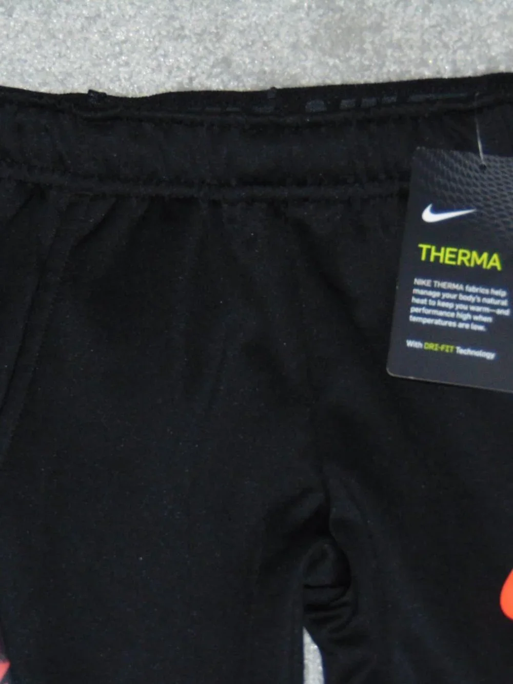 New Nike Sportwear Boys Dri Fit Therma Athletic Sweatpants Size 4 Black